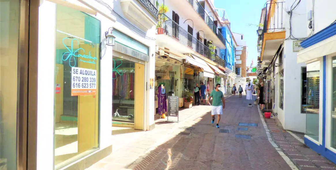 Долгосрочная аренда магазина в Marbella 1