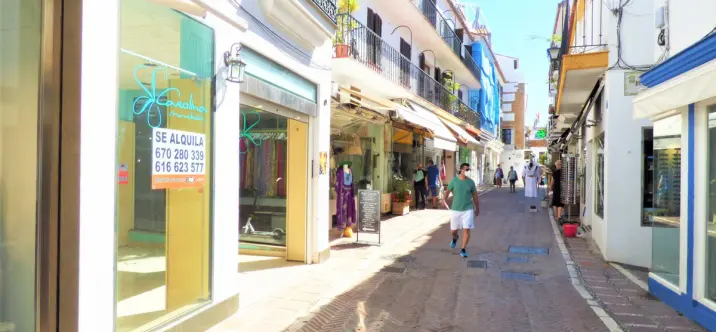 Долгосрочная аренда магазина в Marbella 0