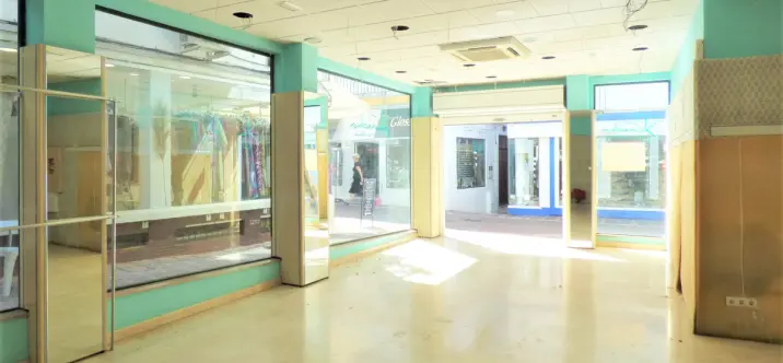 Долгосрочная аренда магазина в Marbella 2