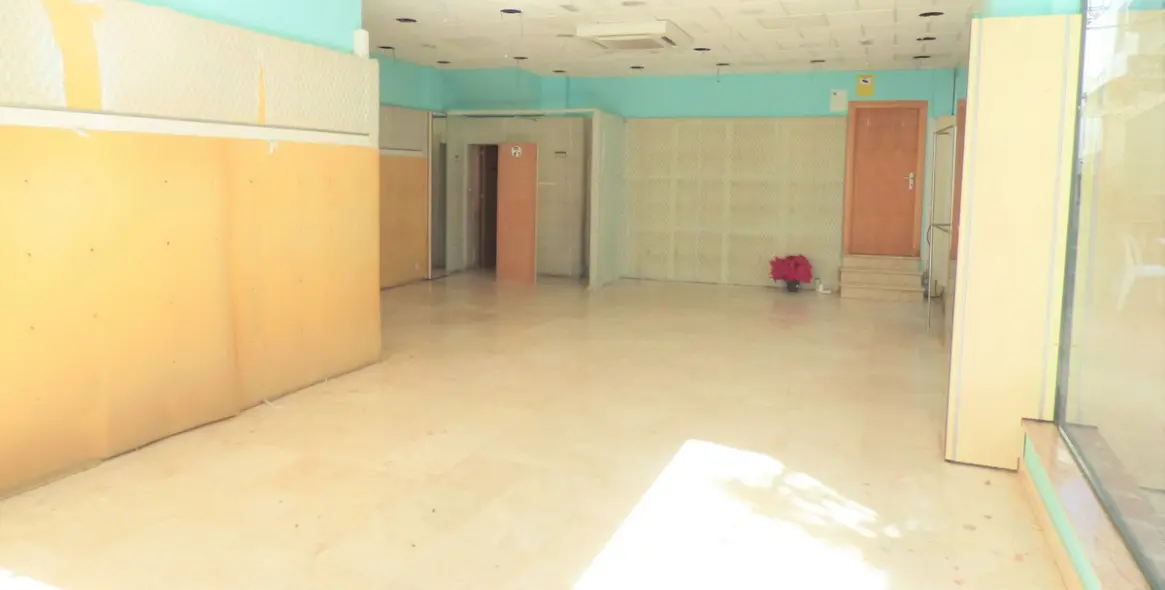 Долгосрочная аренда магазина в Marbella 4