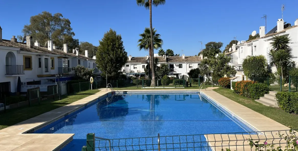 Долгосрочная аренда таунхауса в Estepona 15