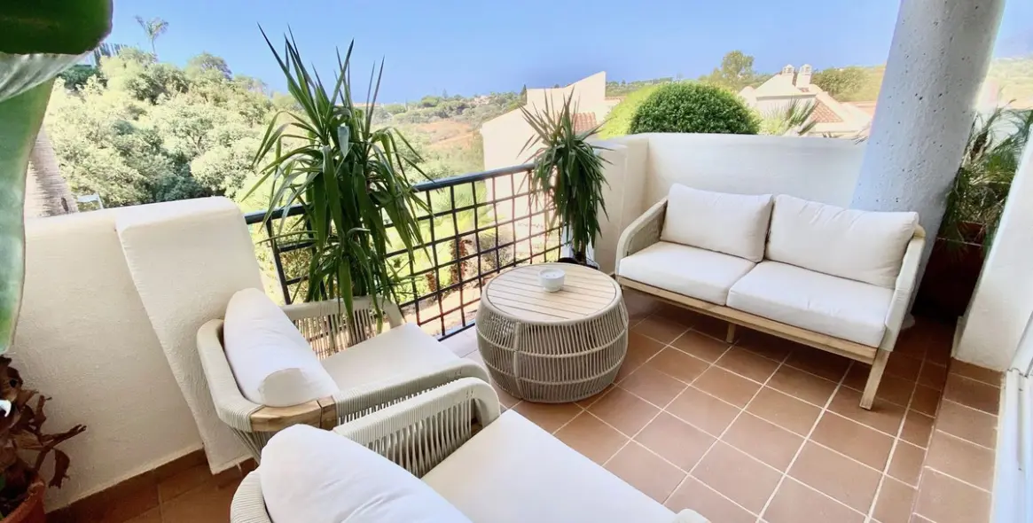 Long-term rent of ground floor apartment in Elviria 5