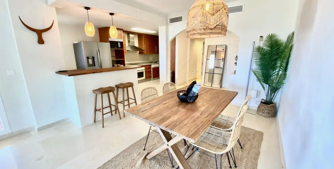 Long-term rent of ground floor apartment in Elviria 12