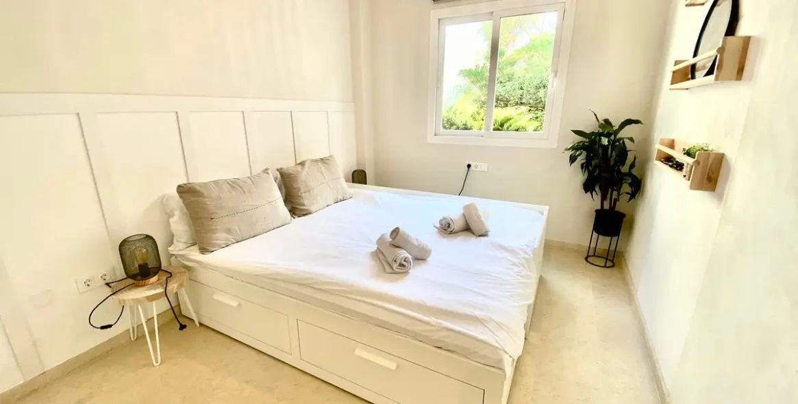 Long-term rent of ground floor apartment in Elviria 22