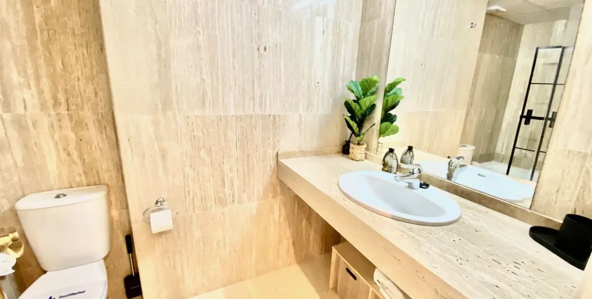 Long-term rent of ground floor apartment in Elviria 29