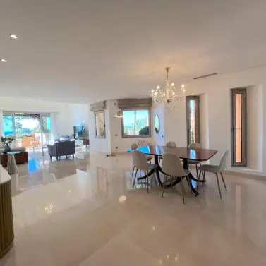 Long-term rent of penthouse in Sierra Blanca