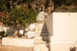 Image 8 thumb