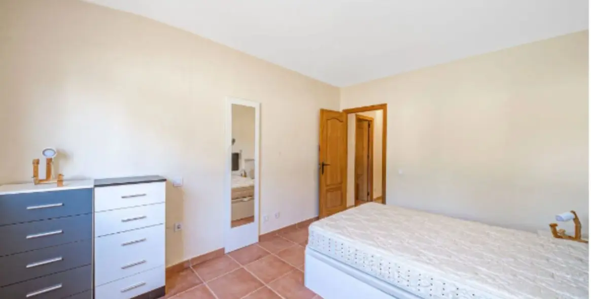 Продажа таунхауса в Estepona 14