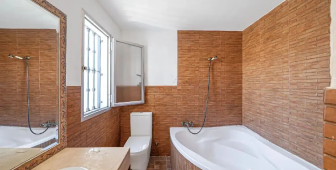 Продажа таунхауса в Estepona 16