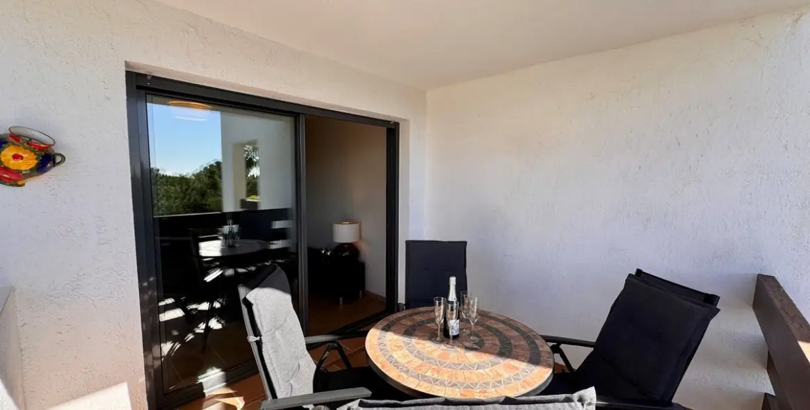 Sale of middle floor apartment in La Cala de Mijas 6