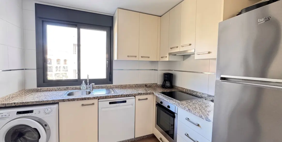 Sale of middle floor apartment in La Cala de Mijas 11