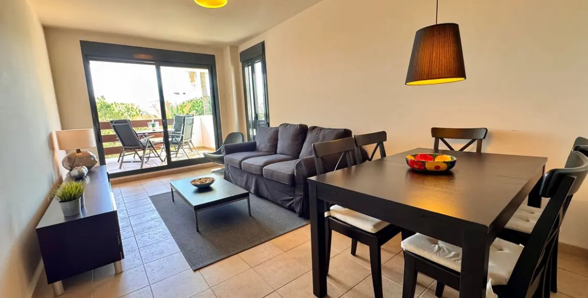 Sale of middle floor apartment in La Cala de Mijas 18