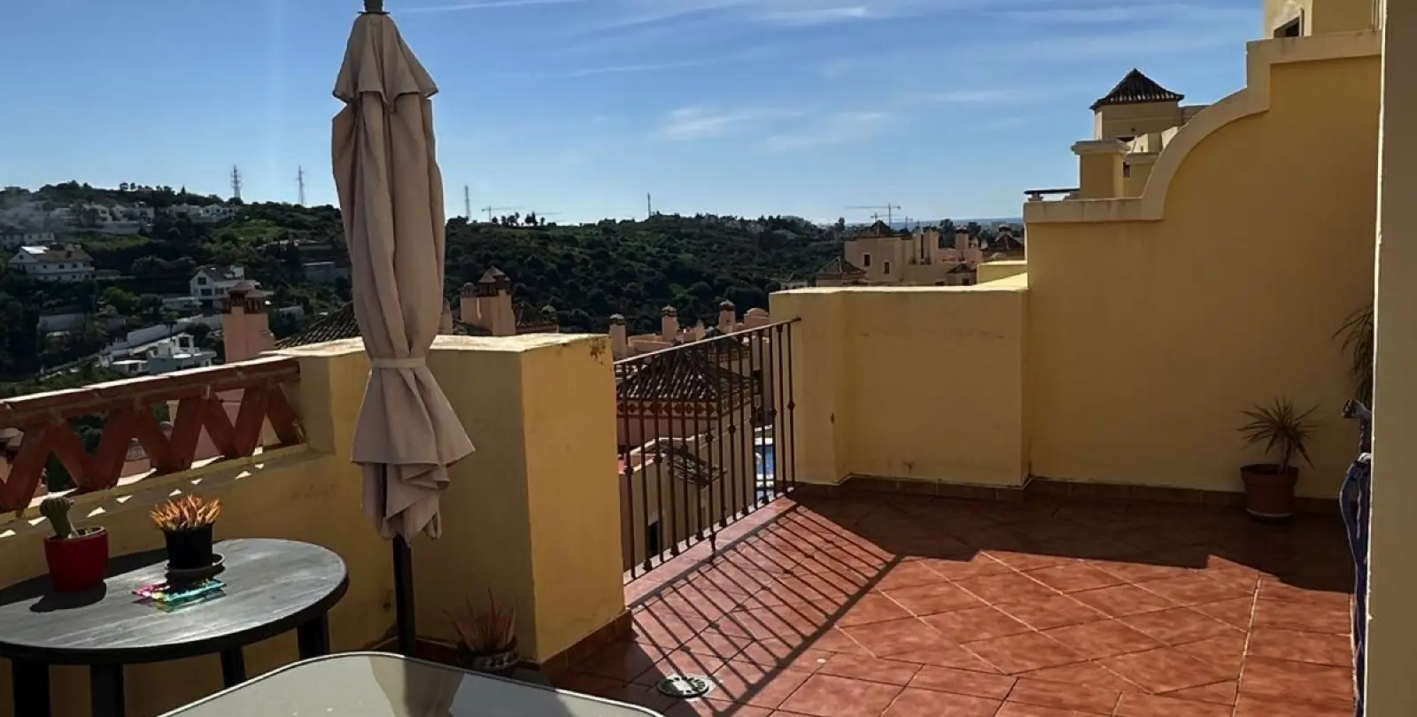 Sale of penthouse in Valle Romano 3