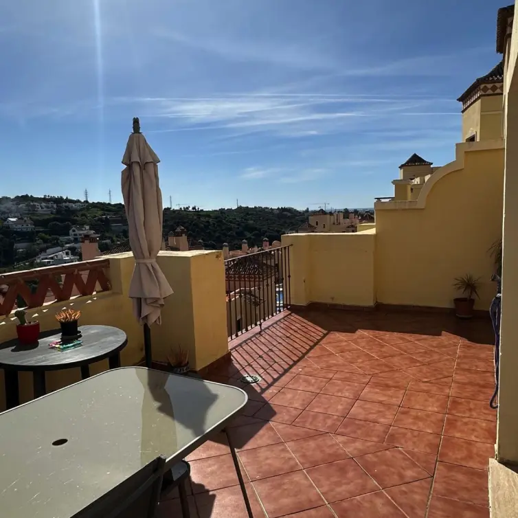 Sale of penthouse in Valle Romano