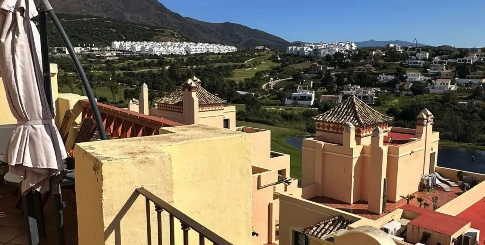 Sale of penthouse in Valle Romano 4