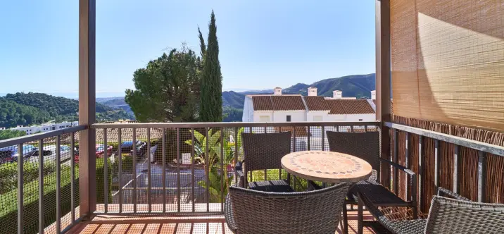 Продажа апартаментов на среднем этаже в Istán 0