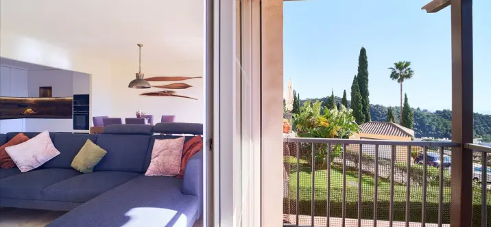 Продажа апартаментов на среднем этаже в Istán 1