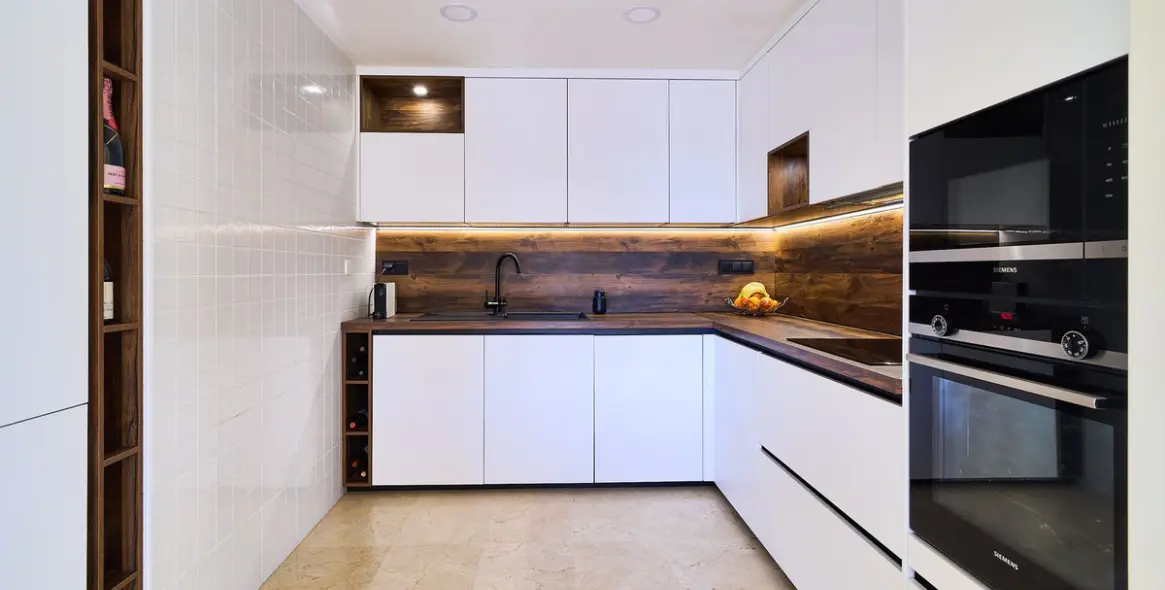 Продажа апартаментов на среднем этаже в Istán 8