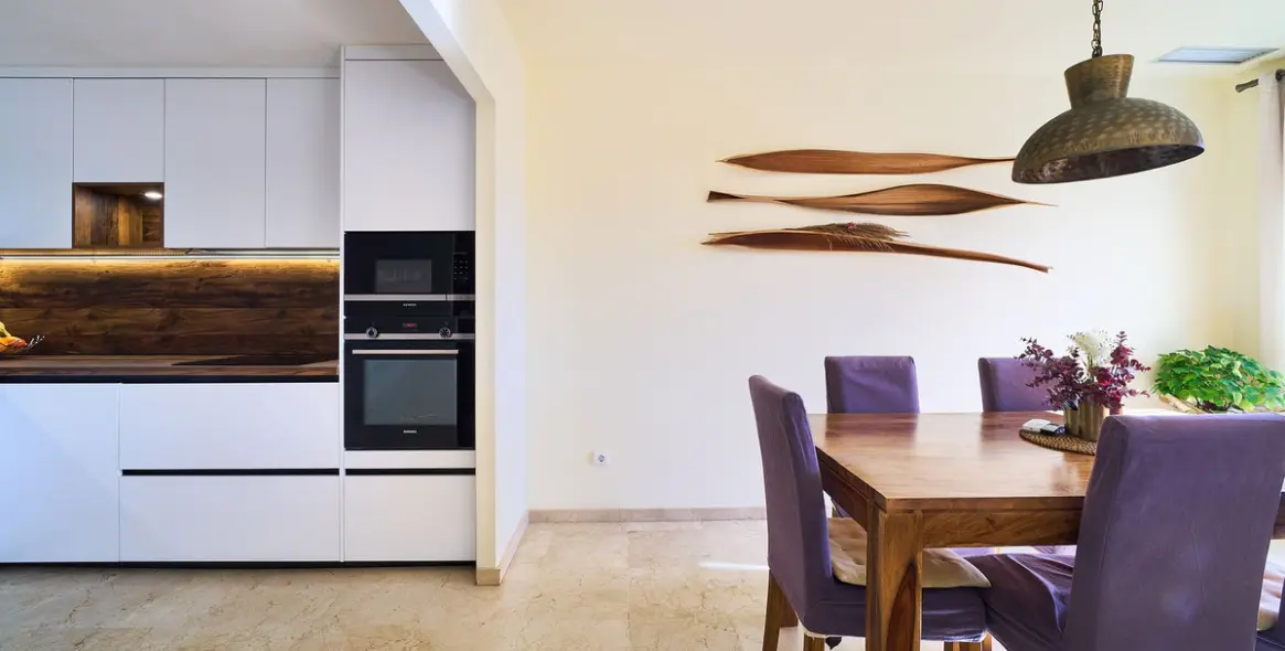 Продажа апартаментов на среднем этаже в Istán 10