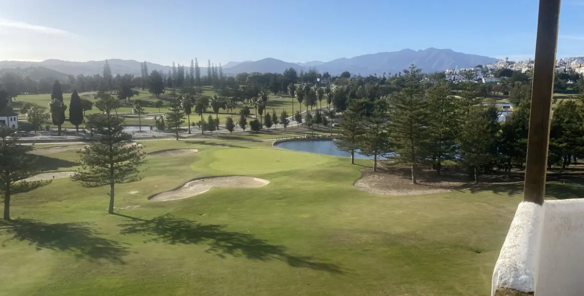 Sale of penthouse in Mijas 3