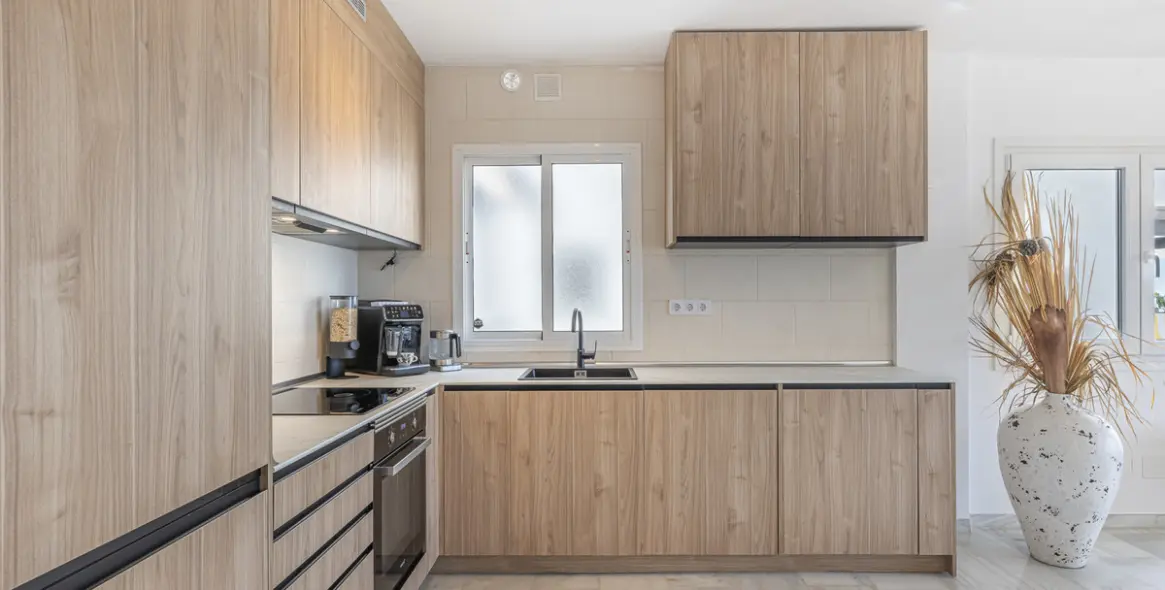 Продажа апартаментов на среднем этаже в Mijas Costa 5