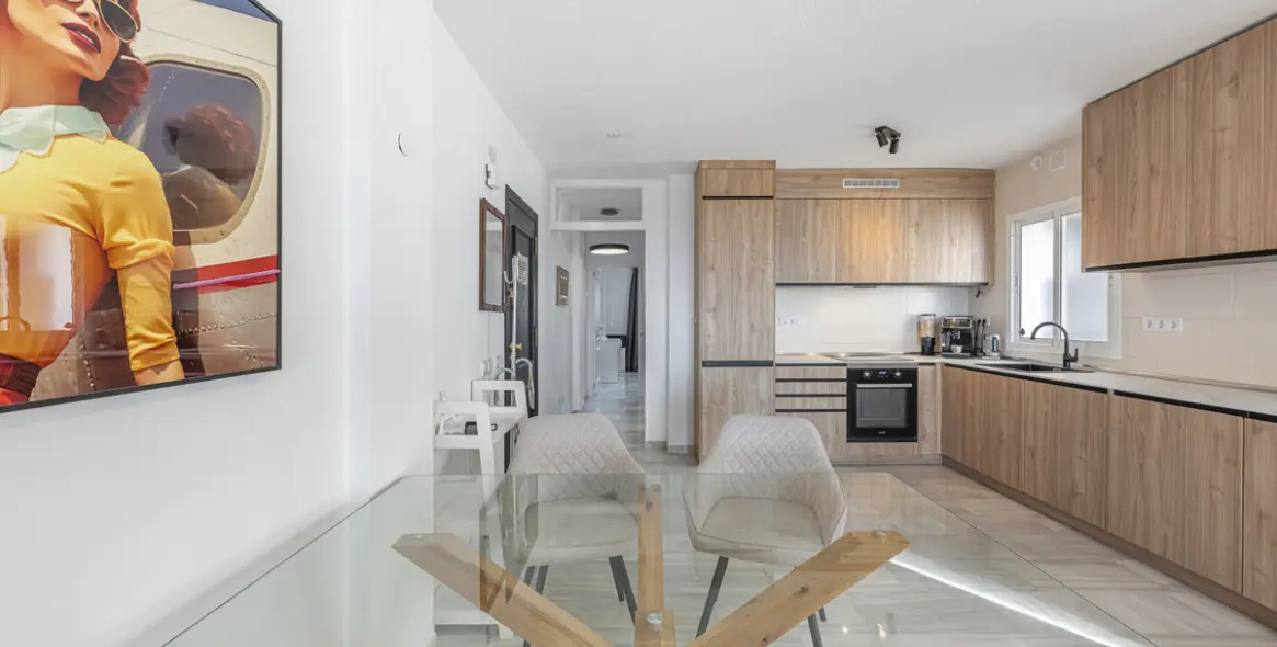 Продажа апартаментов на среднем этаже в Mijas Costa 6