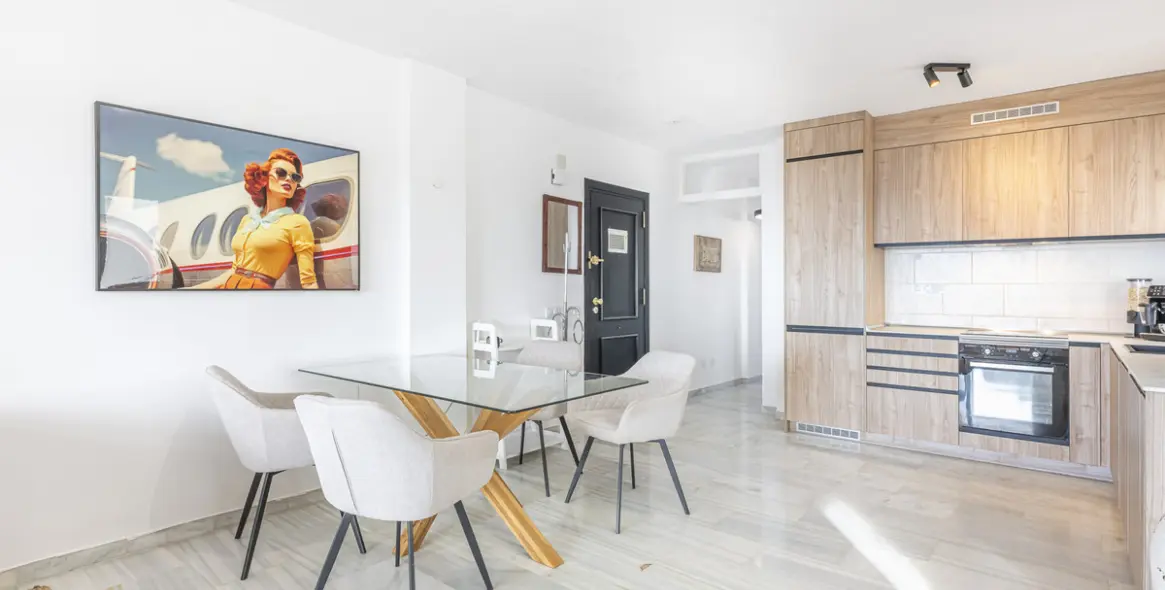 Продажа апартаментов на среднем этаже в Mijas Costa 10