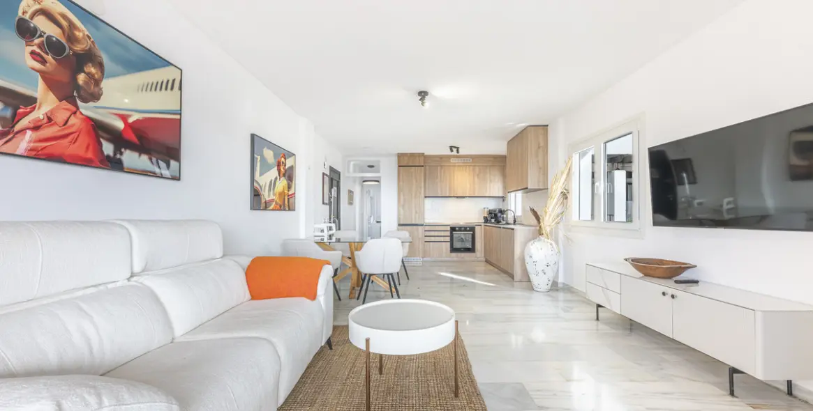 Продажа апартаментов на среднем этаже в Mijas Costa 15