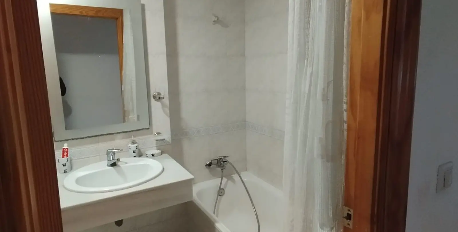 Продажа апартаментов на среднем этаже в Estepona 9
