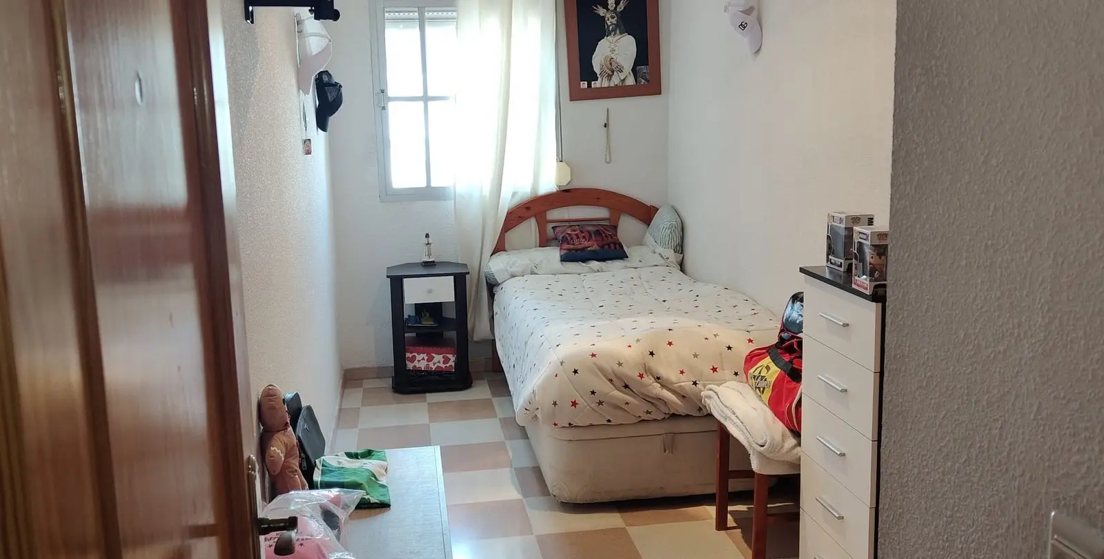 Продажа апартаментов на среднем этаже в Estepona 14