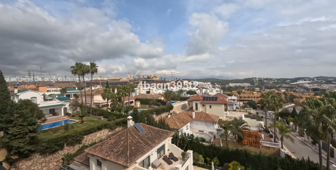 Продажа пентхауса в La Cala de Mijas 2