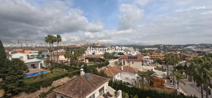 Продажа пентхауса в La Cala de Mijas 1