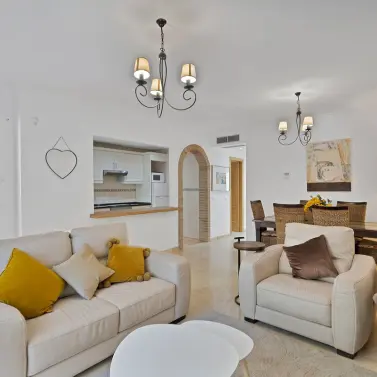 Venta de apartamento en planta baja en Nueva Andalucía