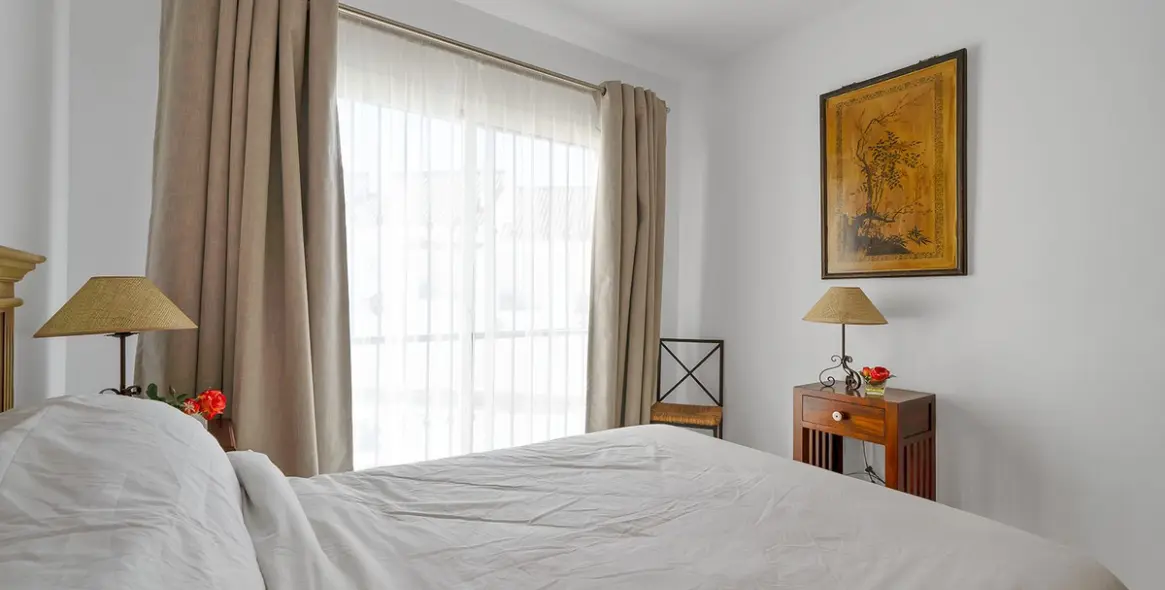 Venta de apartamento en planta baja en Nueva Andalucía 12