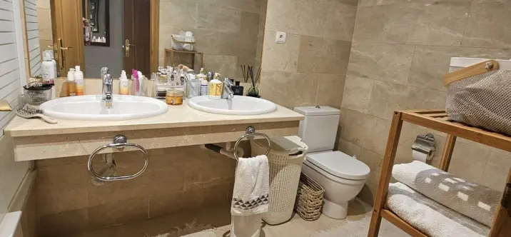 Sale of ground floor apartment in Las Chapas 4