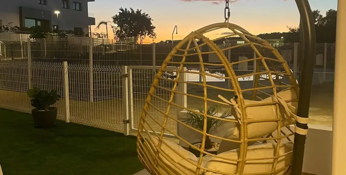 Sale of ground floor apartment in Estepona 8