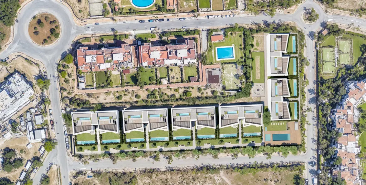 Sale of middle floor apartment in Estepona 15