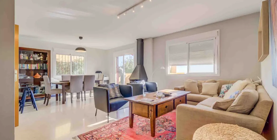 Продажа дома на две семьи в Mijas 11