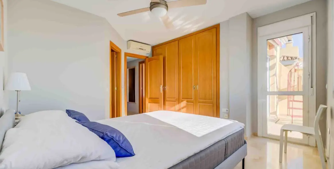 Продажа дома на две семьи в Mijas 24