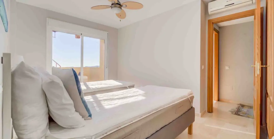 Продажа дома на две семьи в Mijas 36