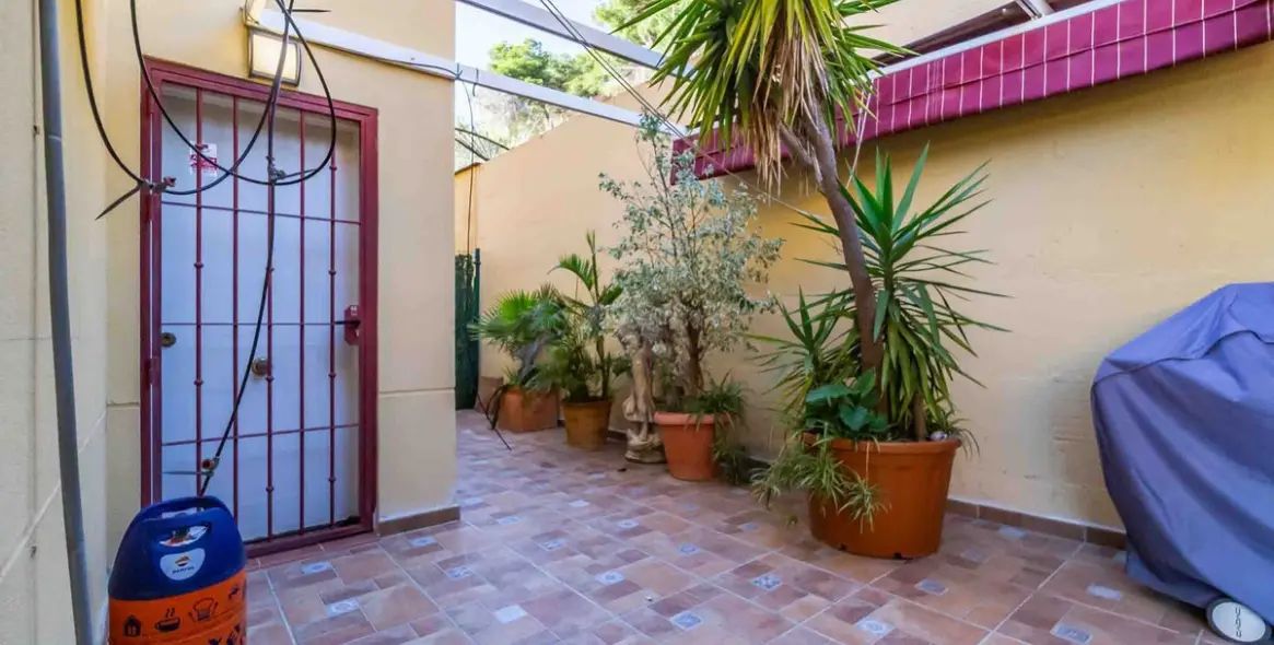 Продажа дома на две семьи в Mijas 44