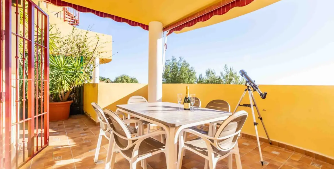 Продажа дома на две семьи в Mijas 49