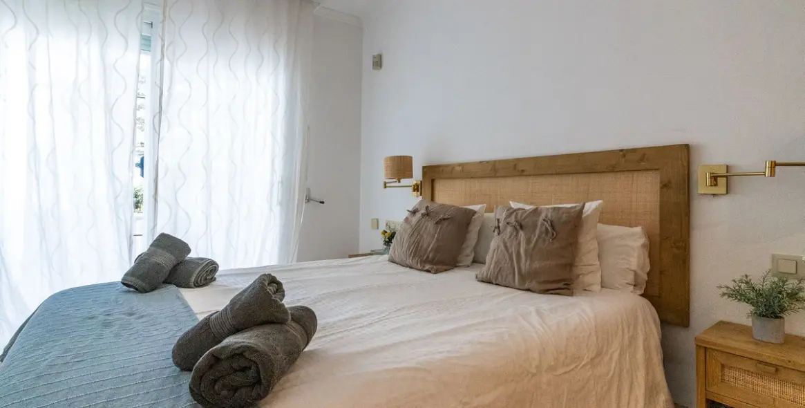 Sale of ground floor apartment in Elviria 13