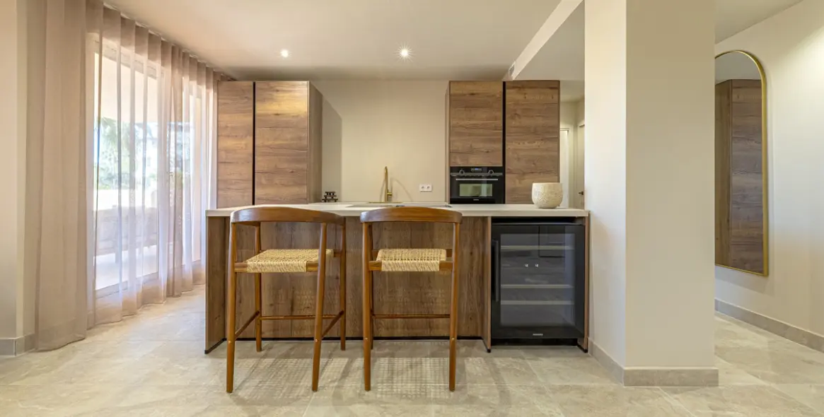 Venta de apartamento en planta baja en Benahavís 3