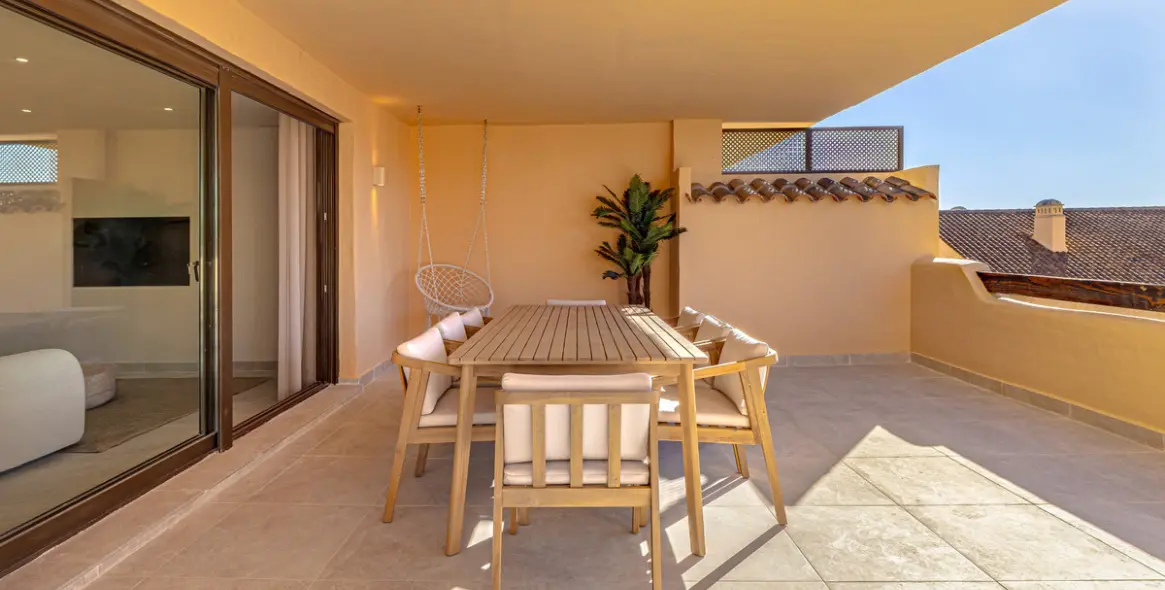 Продажа апартаментов на первом этаже в Benahavís 6