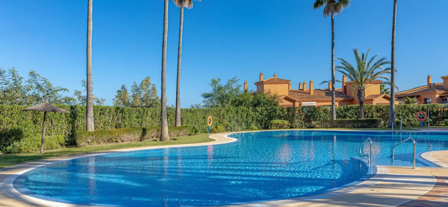 Venta de apartamento en planta baja en Benahavís 4