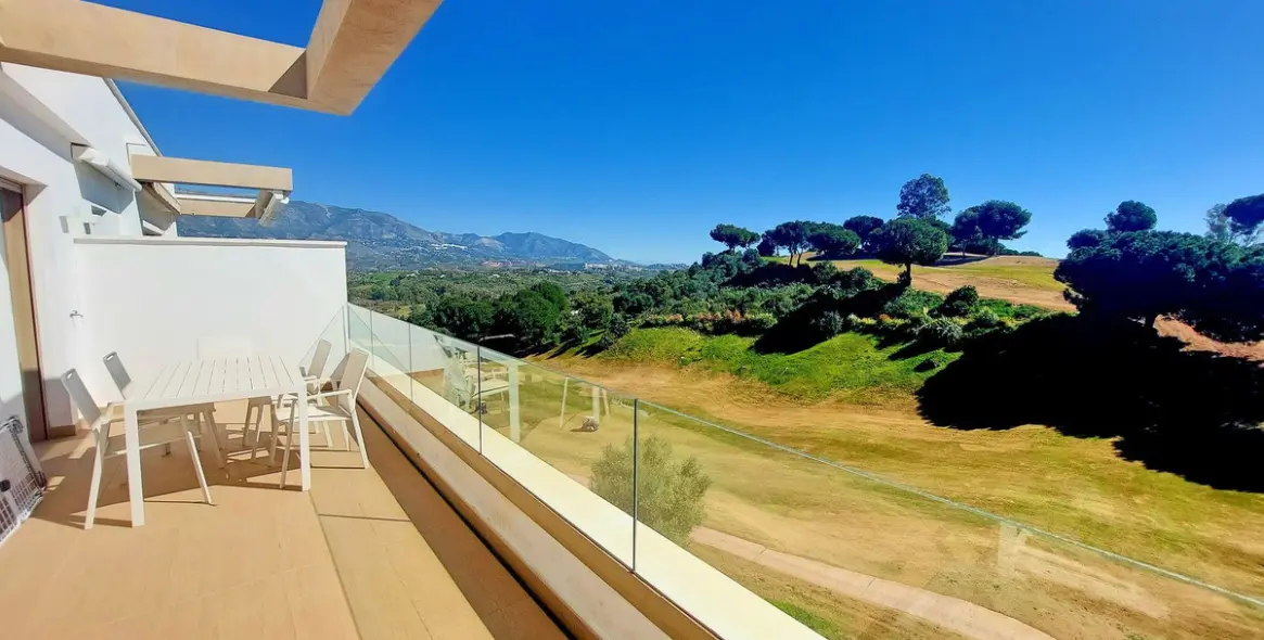 Sale of penthouse in La Cala Golf 2