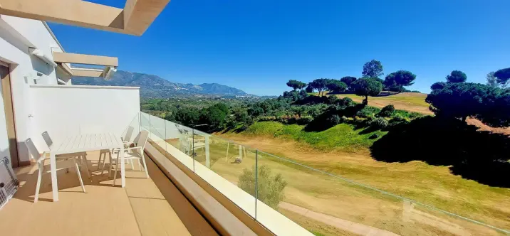 Sale of penthouse in La Cala Golf 1