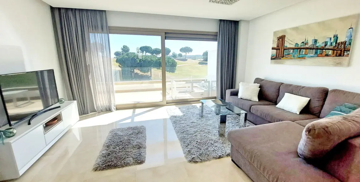 Sale of penthouse in La Cala Golf 16