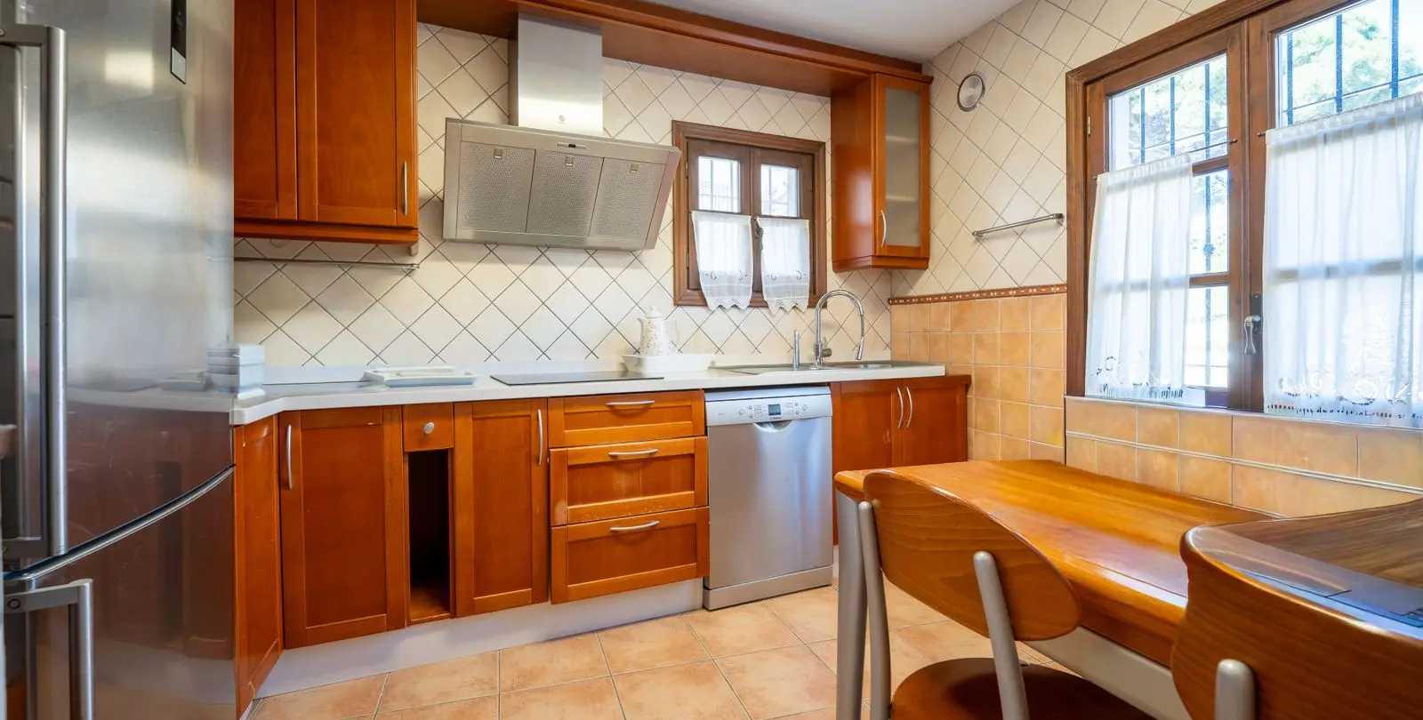 Sale of detached villa in The Golden Mile 10